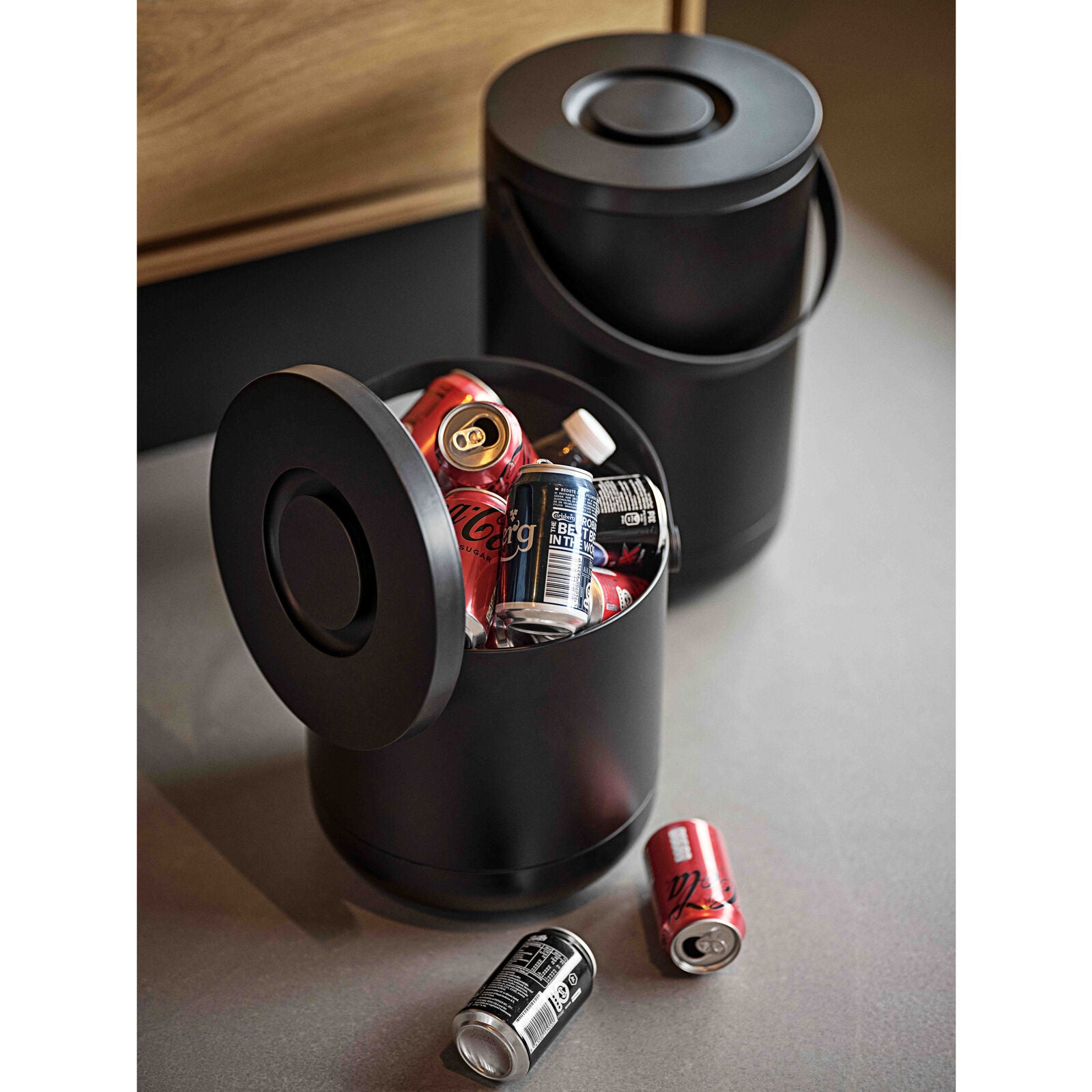 Waste Bin Circular 22L Black